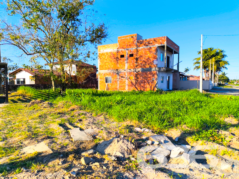 Foto de Casa Térrea Balneário Barra do Sul Centro 03019061