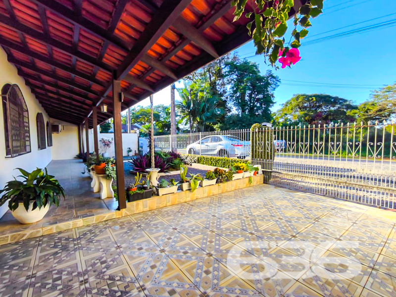 Foto de Casa Térrea Joinville Petrópolis 01036016