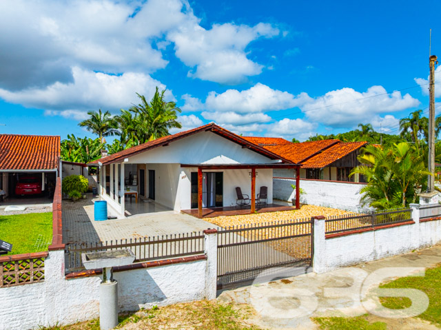Foto de Casa Térrea Balneário Barra do Sul Pinheiros 03018968