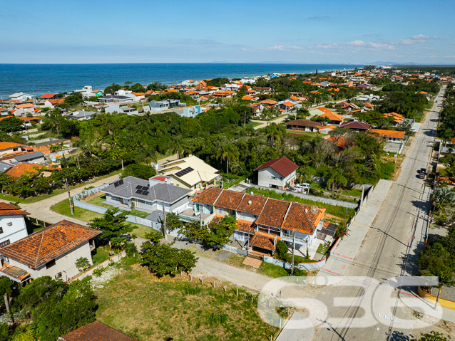 Foto de Sobrado Geminado Balneário Barra do Sul Salinas 03019070