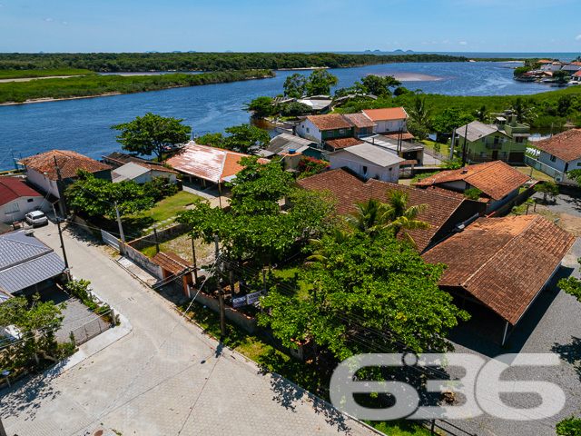 Foto de Casa Térrea Balneário Barra do Sul Centro 03018404