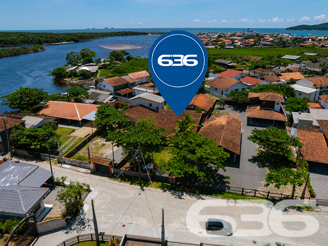 Foto de Casa Térrea Balneário Barra do Sul Centro 03018404