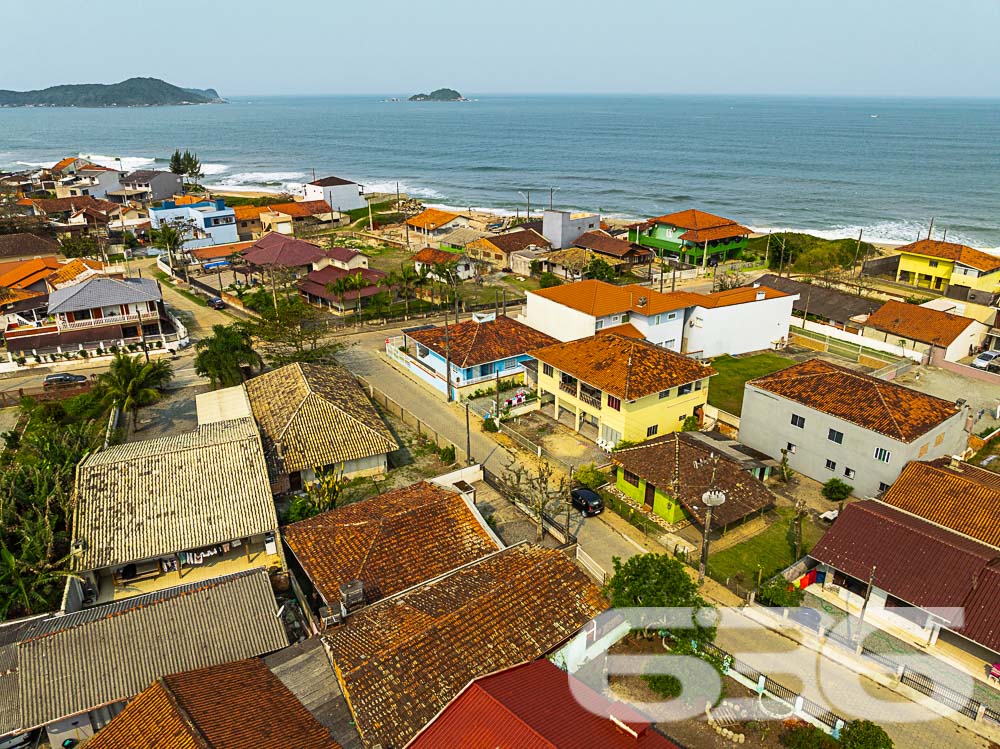 Foto de Casa Térrea Balneário Barra do Sul Centro 03018743