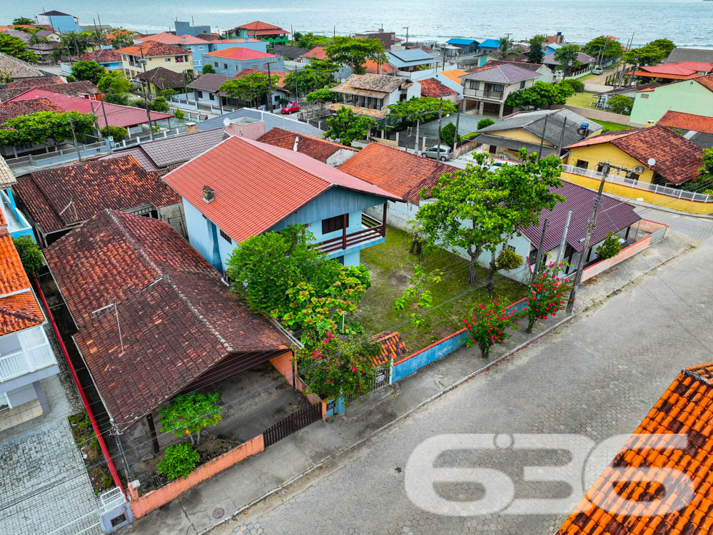 Foto de Sobrado Balneário Barra do Sul Centro 03018854