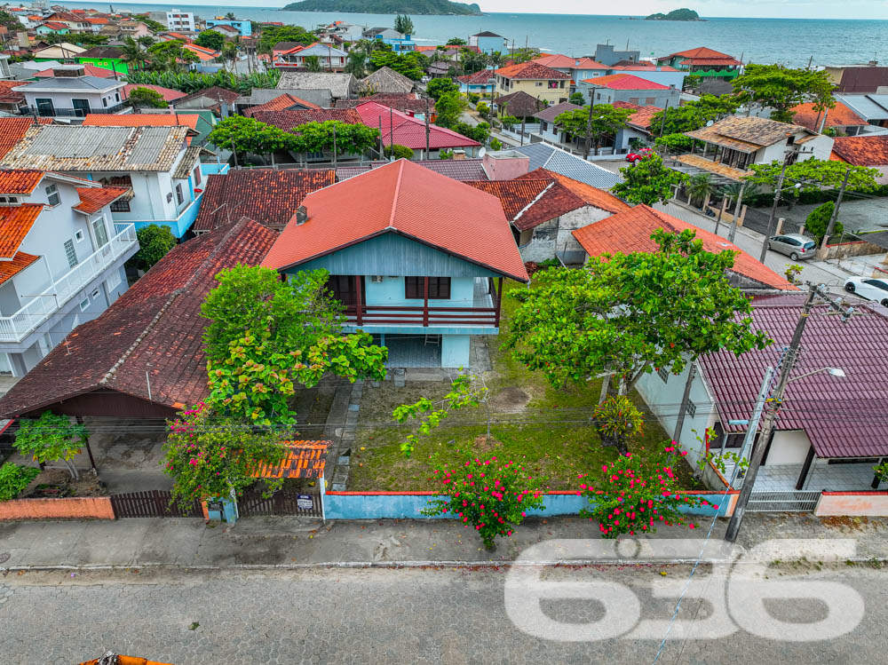 Foto de Sobrado Balneário Barra do Sul Centro 03018854