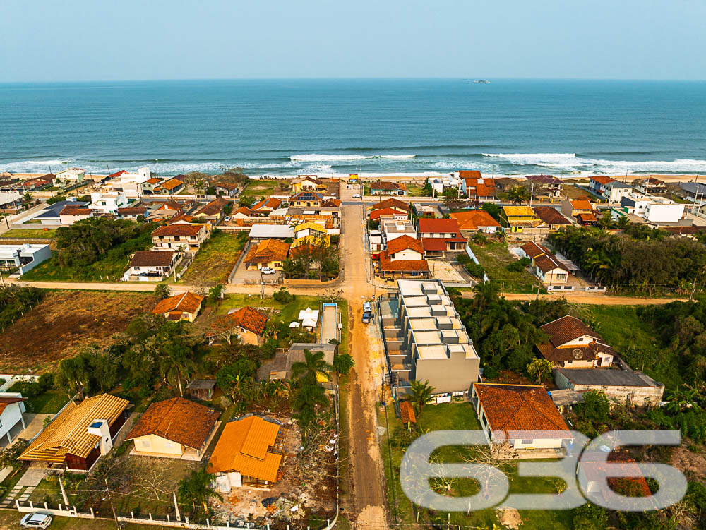 Foto de Sobrado Geminado Balneário Barra do Sul Salinas 03018050